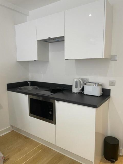 2A Soho Studios By Indigo Flats Sleeps 4 Londra Exterior foto
