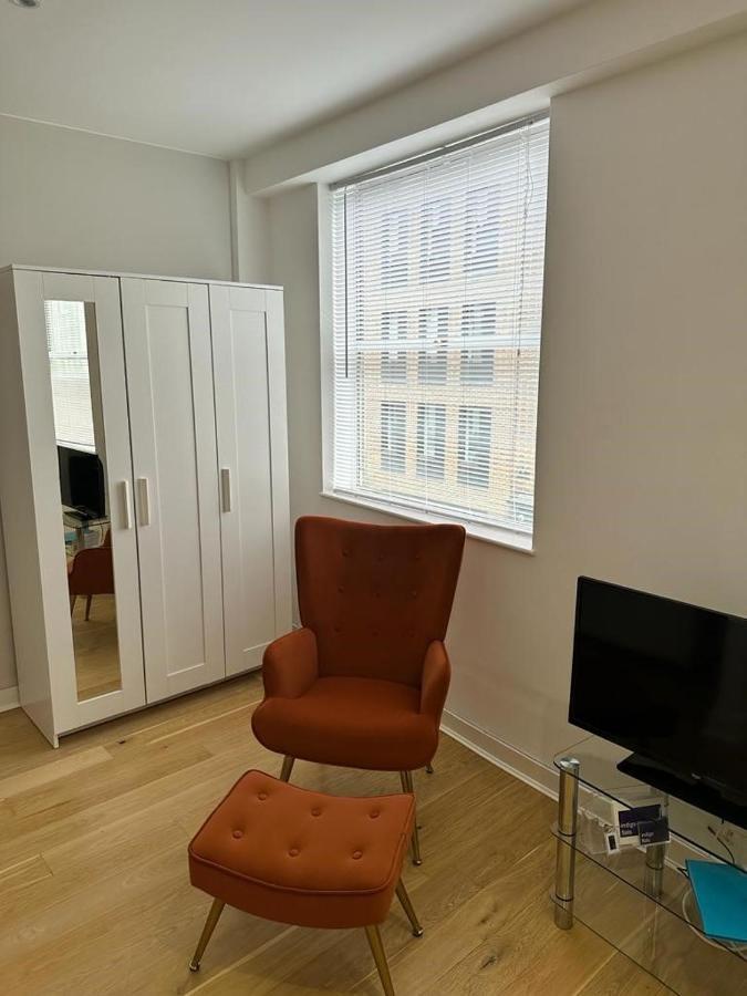 2A Soho Studios By Indigo Flats Sleeps 4 Londra Exterior foto
