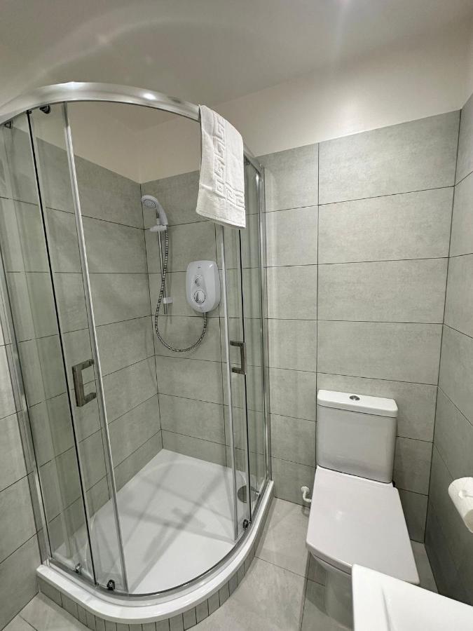2A Soho Studios By Indigo Flats Sleeps 4 Londra Exterior foto